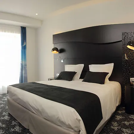 Kyriad Prestige Centre Gare فندق