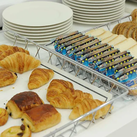 Kyriad Prestige Centre Gare Hotel