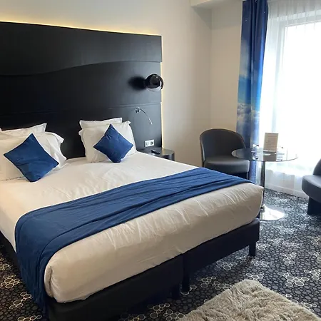 ホテル Kyriad Prestige Centre Gare