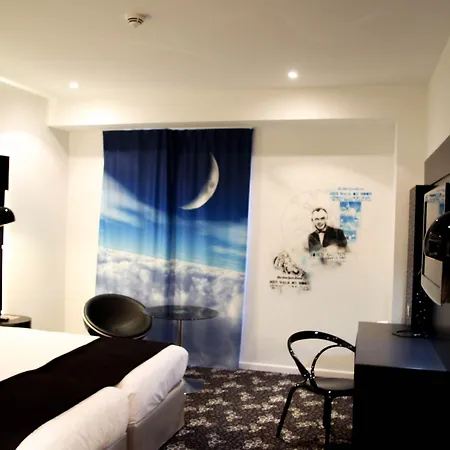 Kyriad Prestige Centre Gare فندق