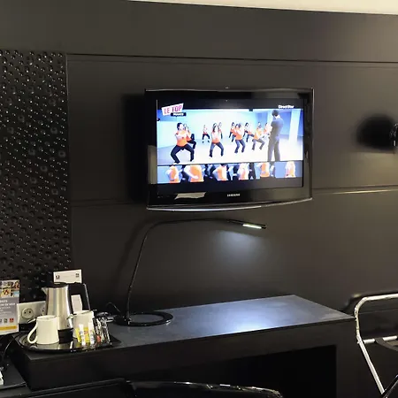 Kyriad Prestige Centre Gare 4*
