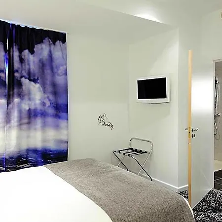 Kyriad Prestige Centre Gare 4* פרפיניין