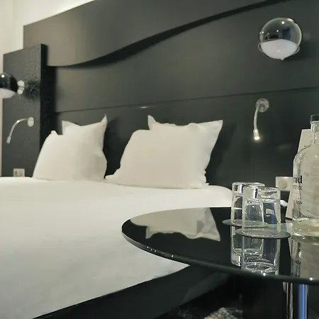 Kyriad Prestige Centre Gare 4* بيربينيو