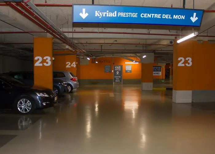 Kyriad Prestige Centre Gare ペルピニャン