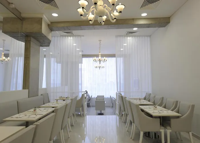 Kyriad Prestige Centre Gare 4*