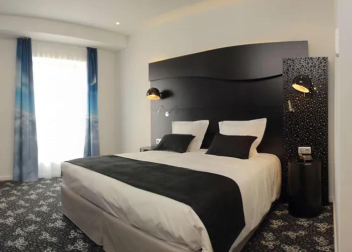 Kyriad Prestige Centre Gare Hotel