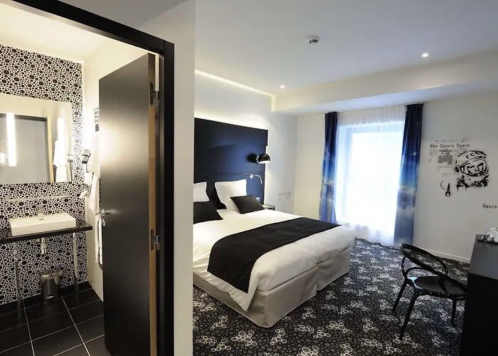 Kyriad Prestige Centre Gare ホテル ペルピニャン