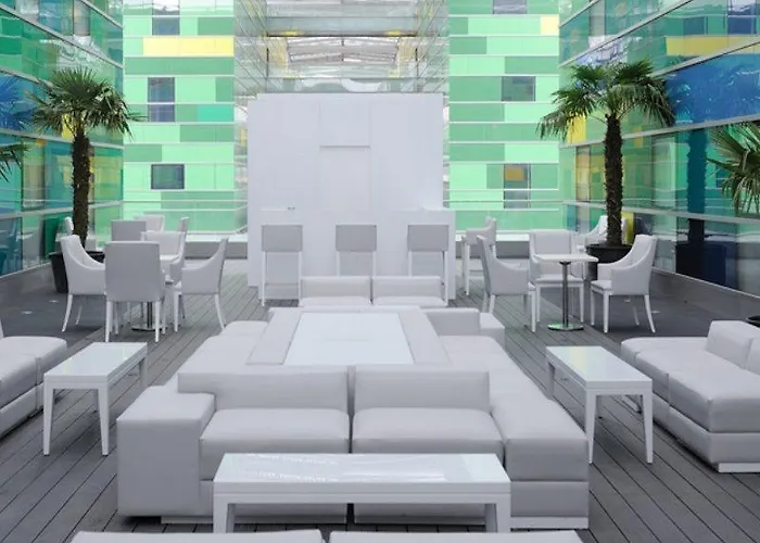 Kyriad Prestige Centre Gare 4*